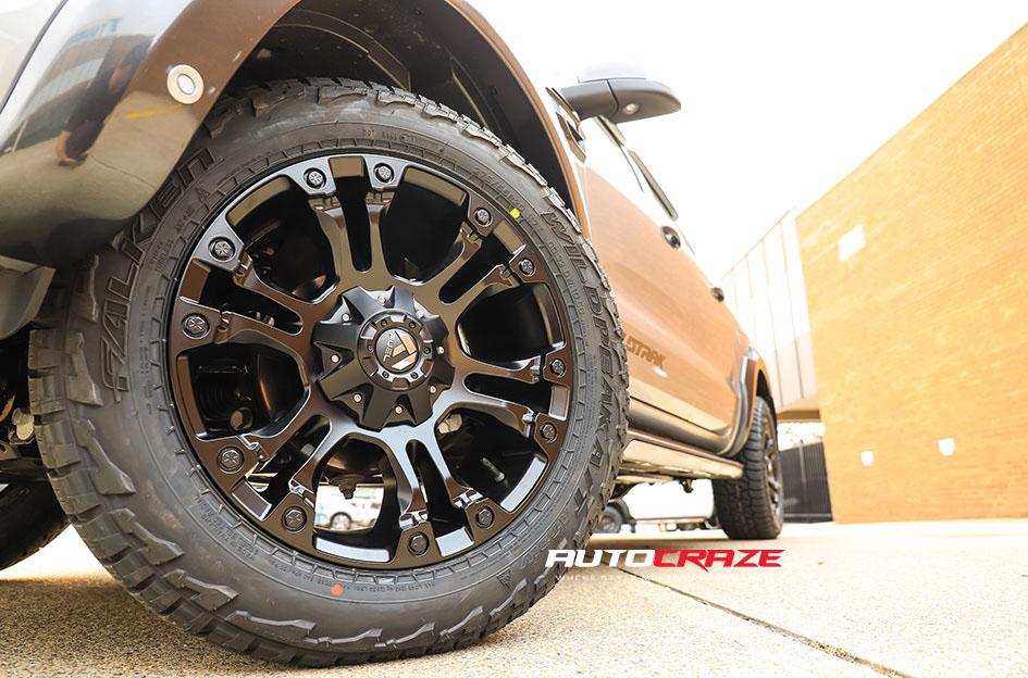 FORD-RANGER-VAPOR-MATTE-BLACK